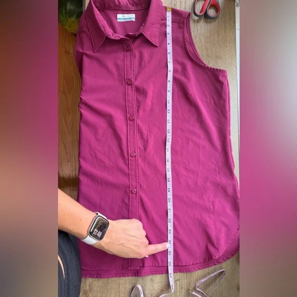 Columbia Women’s Shirt Button Up Sleeveless Hiking Burgundy Size M - Picture 5 of 6